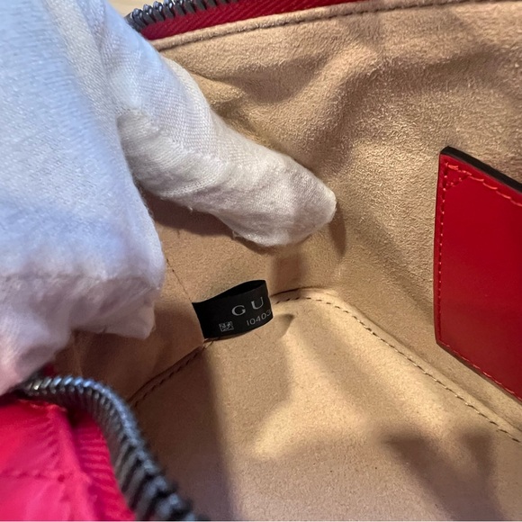 Gucci bright red 739166 Gg marmont 2 Lion trap shoulder bag - Picture 9 of 13
